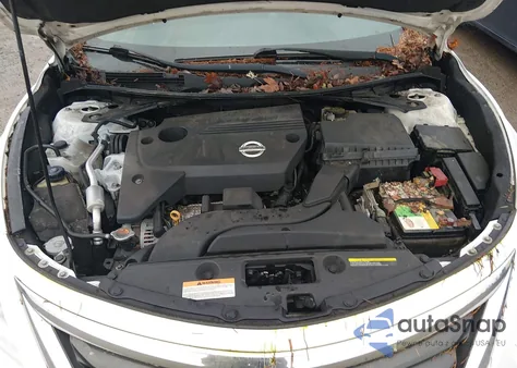 2015 Nissan Altima 2.5/2.5 S/2.5 Sl/2.5 Sv из США, поврежденный, VIN 1N4AL3AP9FC415999